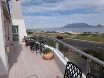 Blouberg Beachfront Accommodation Bloubergstrand Exterior foto
